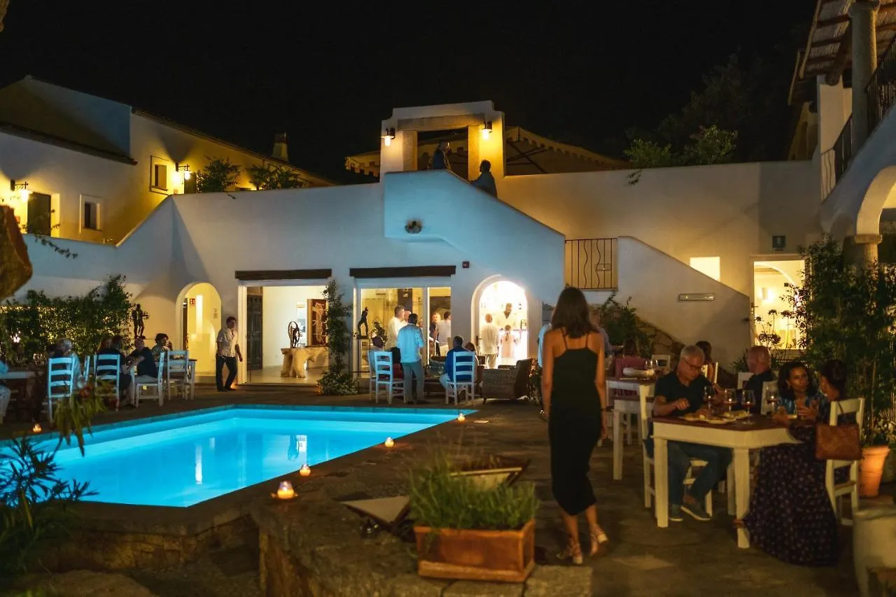 La Suera San Pantaleo Hotel 4*,  Italy
