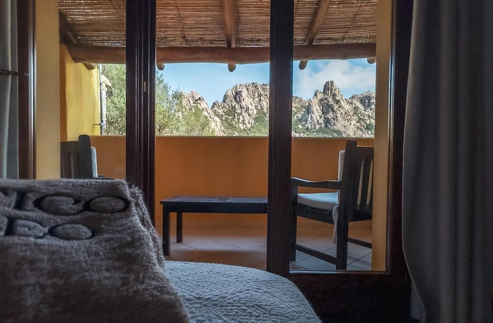 La Suera San Pantaleo Hotel 4*,  Italy