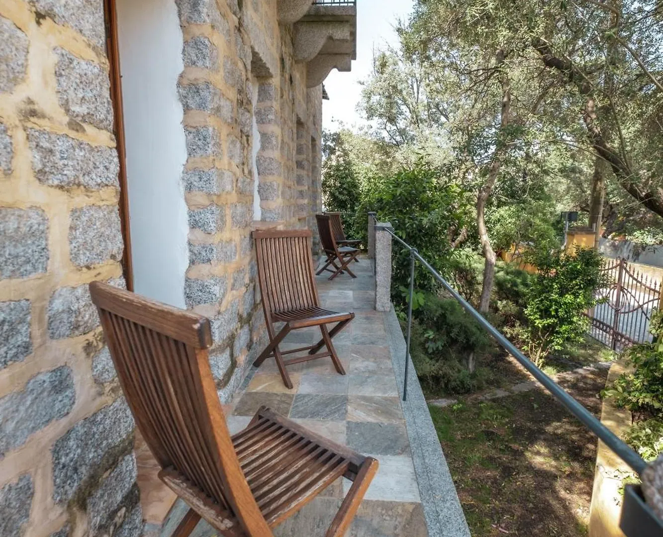 La Suera San Pantaleo Hotel